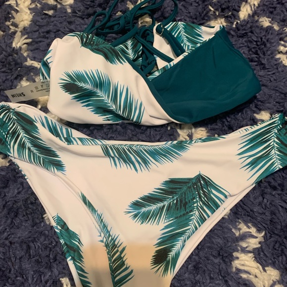 SHEIN bikini bundle - Picture 3 of 6